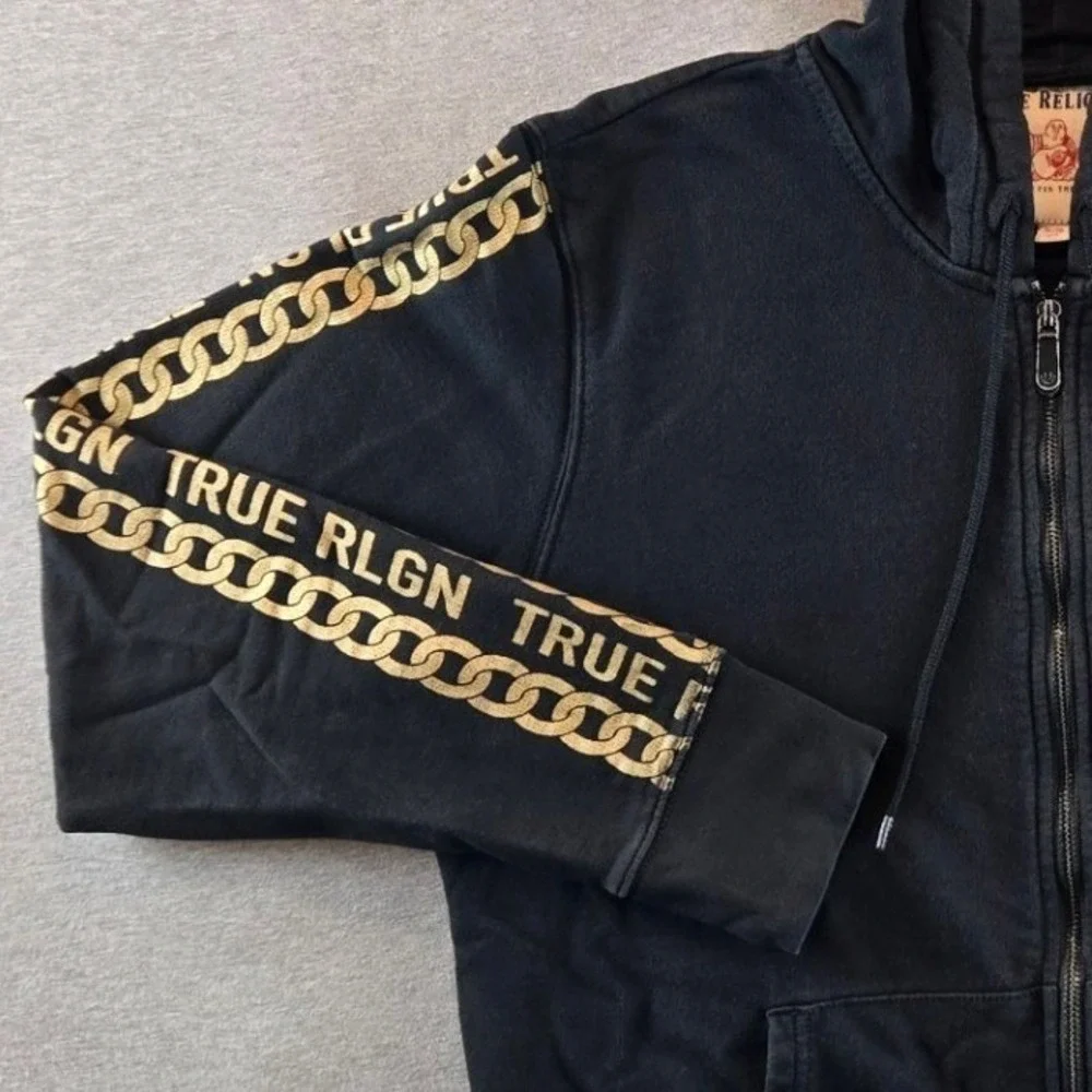 True Religion Zip Hoodie Mens XL Black Gold Chain Graphic Sleeve Logo Sweatshirt